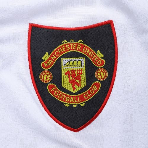 Man United Retro 1999 white jersey Striker Style Soccer