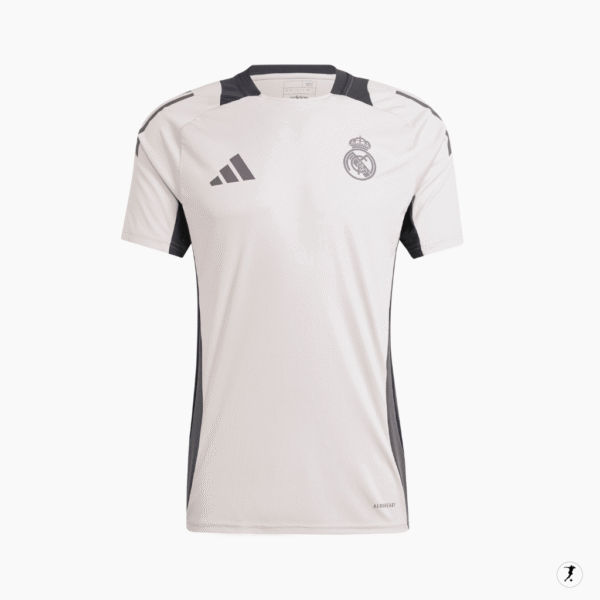 Real Madrid  Training - Putty